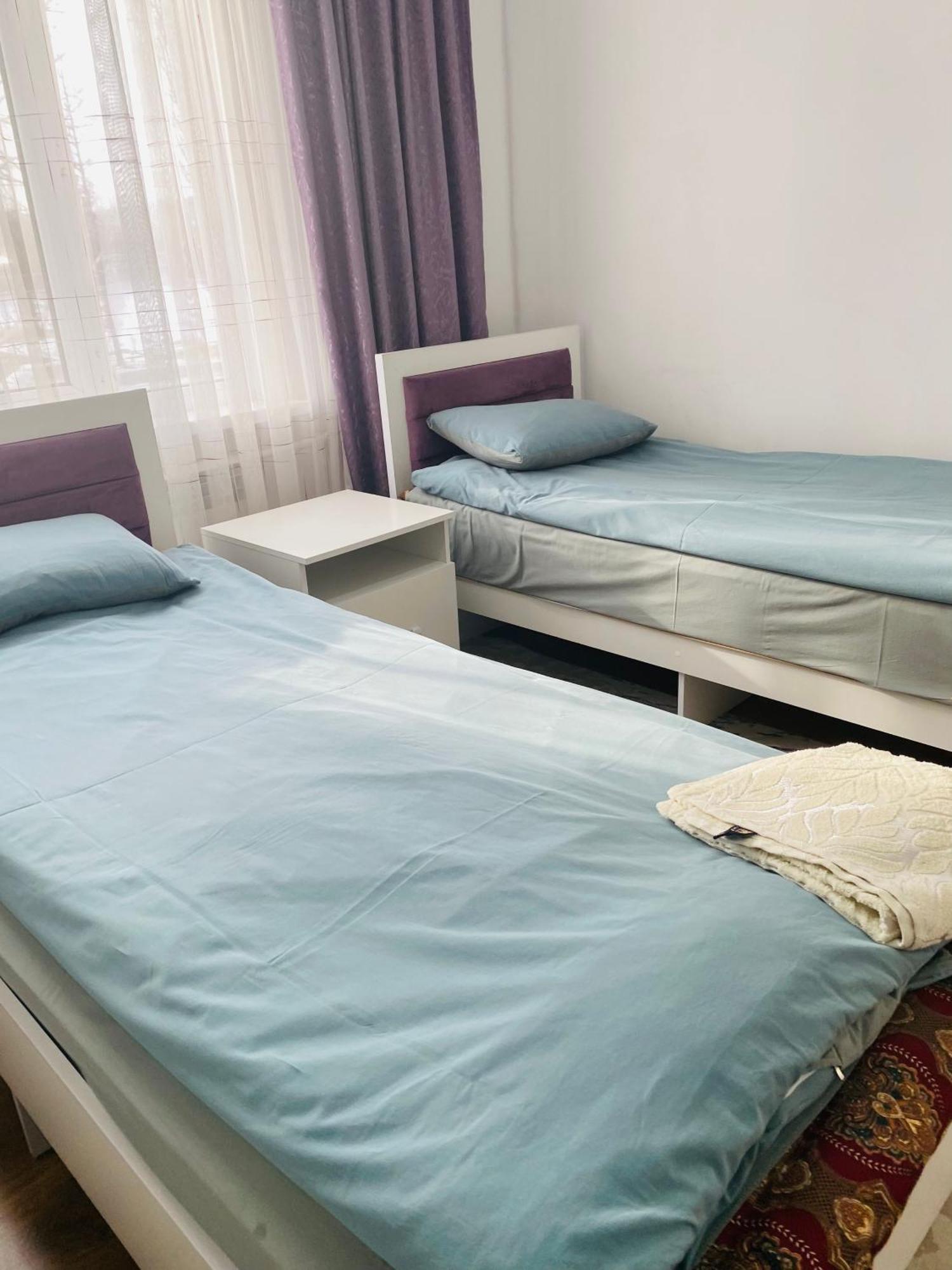 Bed and Breakfast Karakol-Guest Zewnętrze zdjęcie